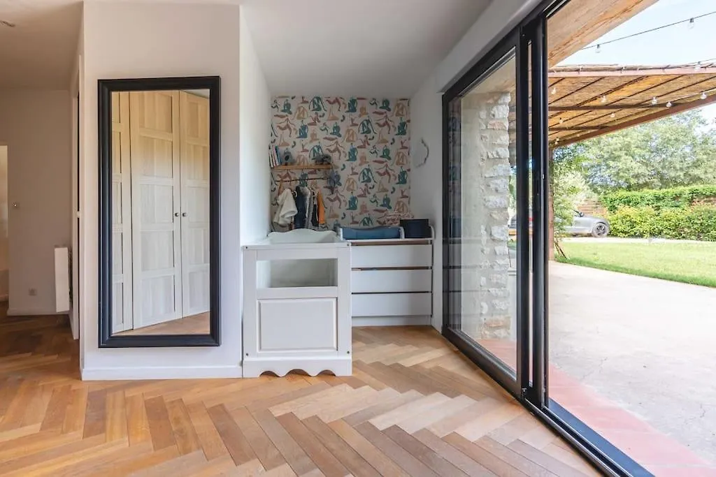Villa Privee Au Coeur Du Luberon - Piscine Jardin Pertuis France