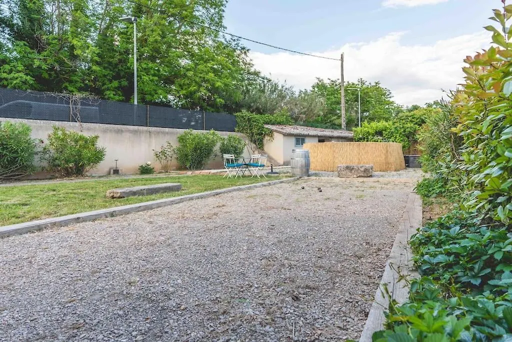 Villa Privee Au Coeur Du Luberon - Piscine Jardin Pertuis 0*,  France